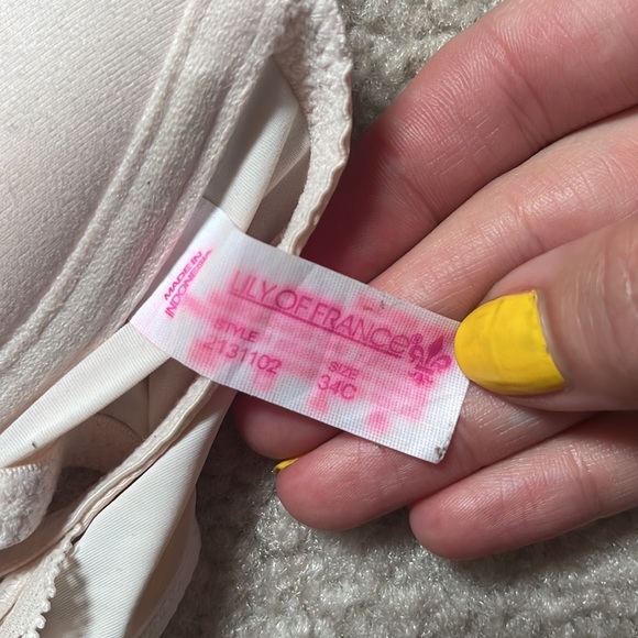 Lilly of France pink racer back lace push-up front clasp bra size 34C - Picture 3 of 3